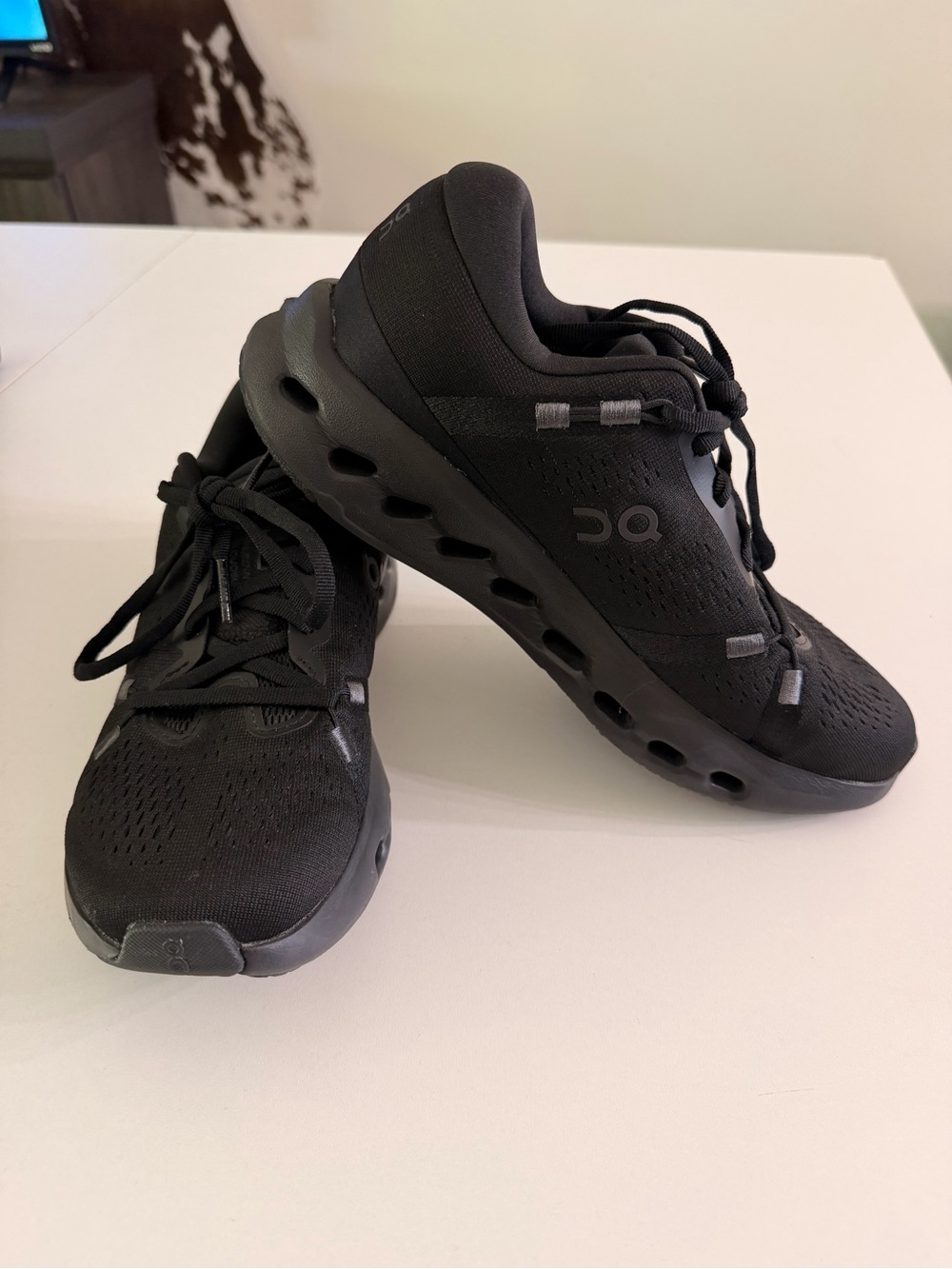 NWOT On Running Cloudsurfer Womens Running Shoes - Black